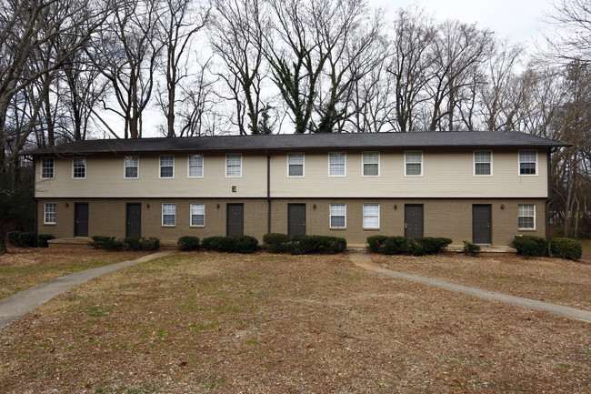 Highland Village Apartments