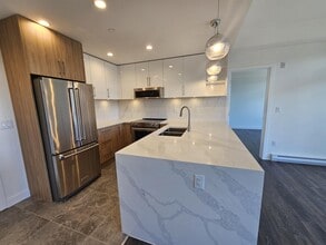 11703 Fraser St in Surrey, BC - Building Photo - Building Photo