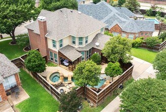 6916 Arvida Dr in Plano, TX - Building Photo - Building Photo