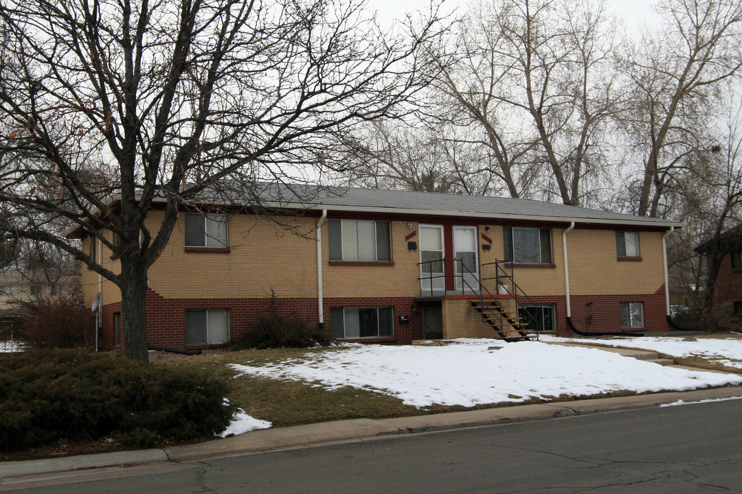 4553 Everett St in Wheat Ridge, CO - Building Photo