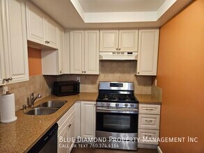 6919 Quail Pl in Carlsbad, CA - Building Photo - Building Photo
