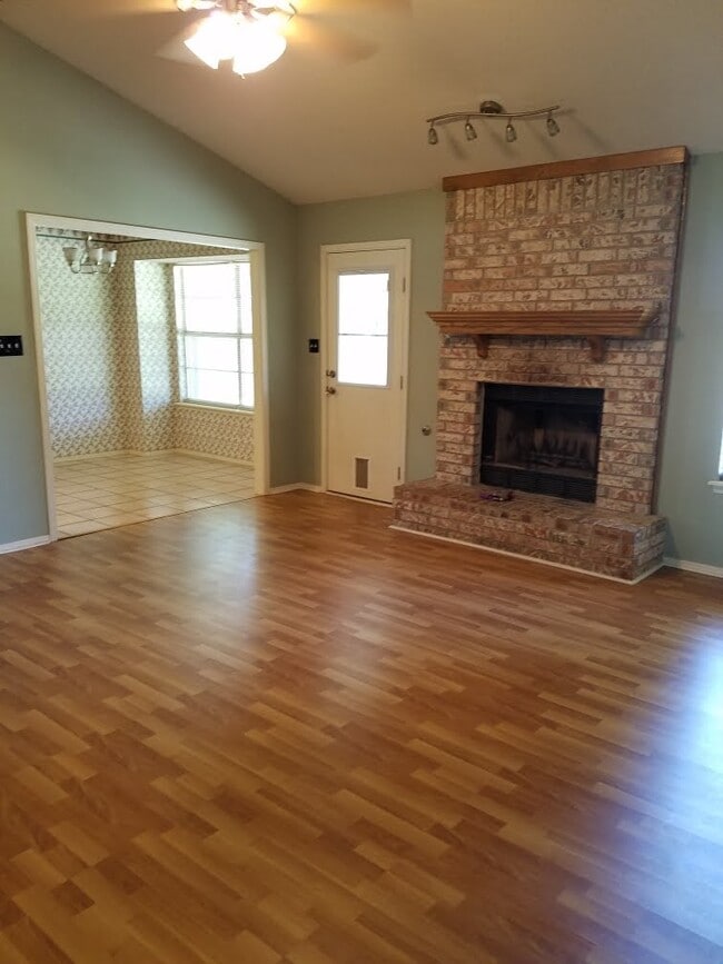 2206 Aspen Ter in Greenwood, AR - Building Photo - Building Photo