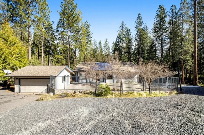 19926 Pine Mountain Dr
