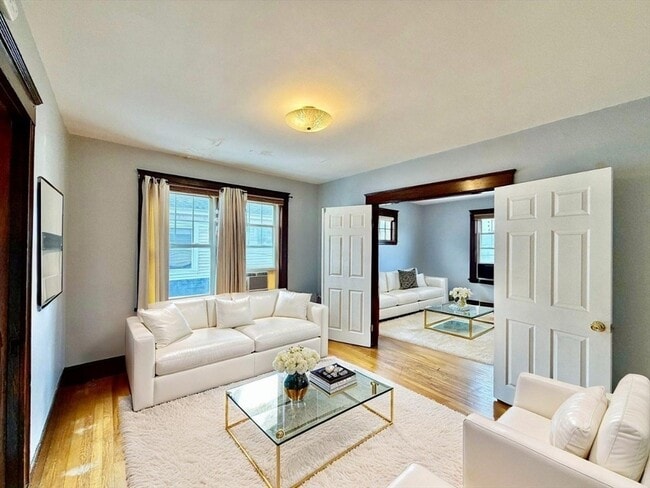 162 South St in Quincy, MA - Building Photo - Building Photo