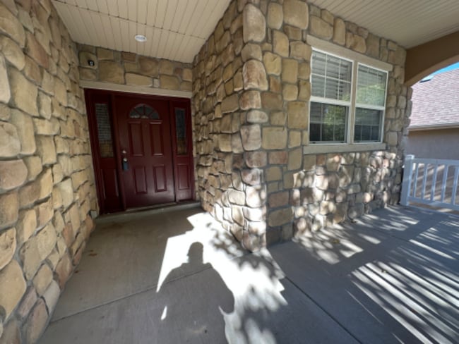 7134 W 8090 S in West Jordan, UT - Building Photo - Building Photo