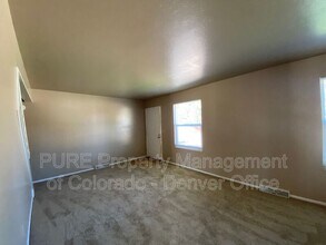 10750 Owens St in Westminster, CO - Building Photo - Building Photo