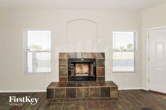 9747 N Sandy Valley Dr in Tucson, AZ - Foto de edificio - Building Photo