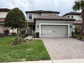 1430 Lone Feather Trail in Aloma, FL - Building Photo