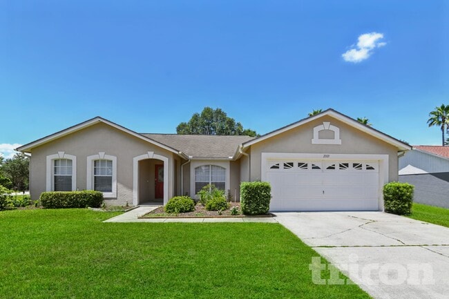 property at 2009 Kiwi Trail