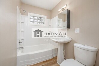 8514 W 9th St N in Wichita, KS - Building Photo - Building Photo