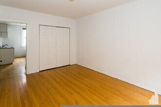 1910 W Winnemac Ave in Chicago, IL - Building Photo - Building Photo