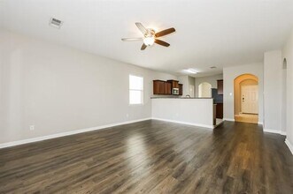 6120 Chalk Hollow Dr in Fort Worth, TX - Building Photo - Building Photo