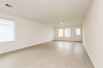 10814 Bird Of Paradise Ln in Houston, TX - Building Photo - Building Photo