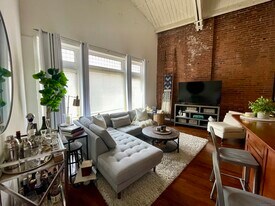 125 Washington St in Norwalk, CT - Building Photo