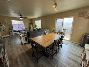 2384 Sierra Springs Dr in Colorado Springs, CO - Building Photo - Building Photo