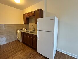 2714 N Milwaukee Ave, Unit 314 in Chicago, IL - Building Photo