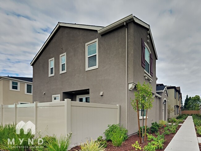 property at 2172 Brave Hawk Loop