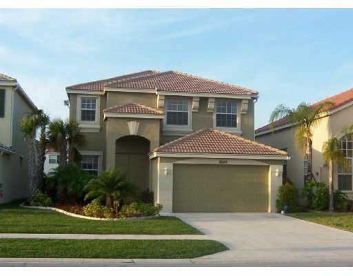 9649 Wyeth Ct in Wellington, FL - Building Photo
