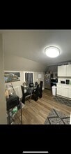 2738 Emerson Ave S, Unit 2738 Emerson avenue in Minneapolis, MN - Building Photo - Building Photo