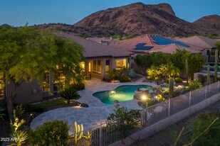 13331 E Del Timbre Dr in Scottsdale, AZ - Building Photo
