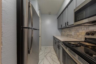 501 W 26th St in Austin, TX - Building Photo - Building Photo