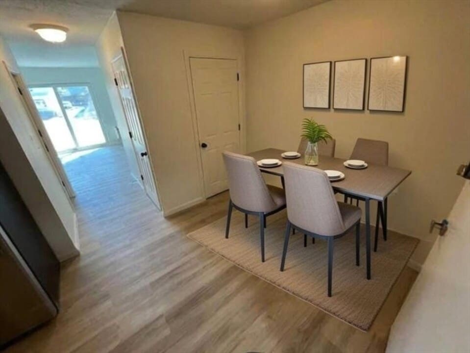 31 Vine St in Weymouth, MA - Foto de edificio