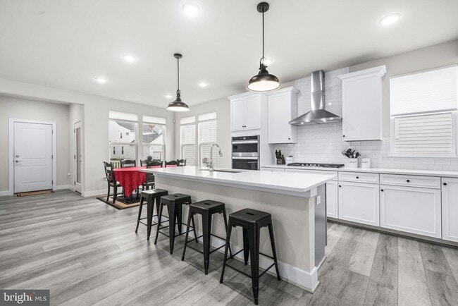 property at 1814 River Heritage Blvd