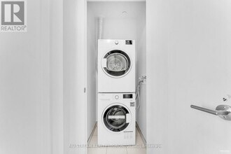 1 Kyle Lowry Rd in Toronto, ON - Building Photo - Building Photo