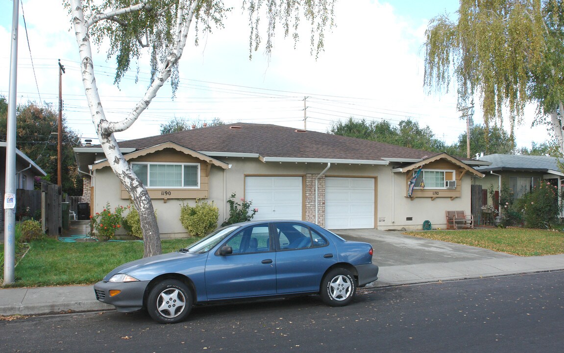 1190 White Dr in Santa Clara, CA - Building Photo