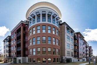 Kingsley Condominiums in Ann Arbor, MI - Foto de edificio - Building Photo