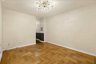 2700 John F. Kennedy Blvd in Jersey City, NJ - Building Photo - Building Photo