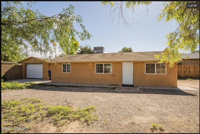 property at 1506 N Jones Blvd