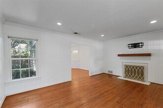 6421 Kenwood Ave in Dallas, TX - Building Photo - Building Photo