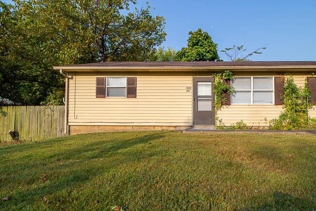 property at 1309 S Washington Ave