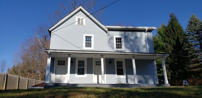 21 W Hanover Ave, Unit 1st floor in Randolph, NJ - Building Photo - Building Photo