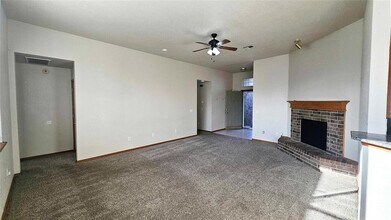 4117 Gyrfalcon Dr in Norman, OK - Building Photo - Building Photo