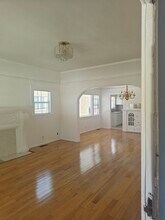 234 Roswell Ave in Long Beach, CA - Foto de edificio - Building Photo