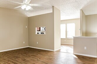 794 Wallinger Dr in Galloway, OH - Building Photo - Building Photo