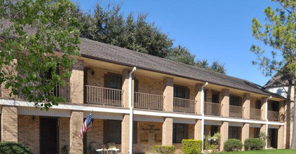 Nottingham Apartments in Alexandria, LA - Foto de edificio - Building Photo