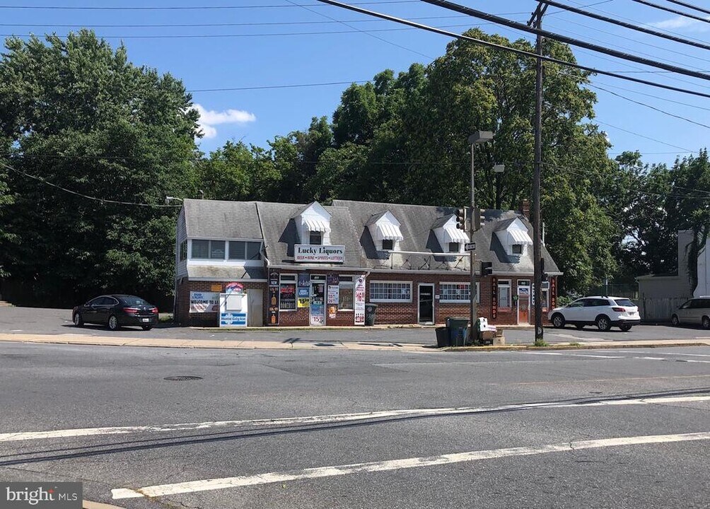100 S Jefferson St in Frederick, MD - Building Photo