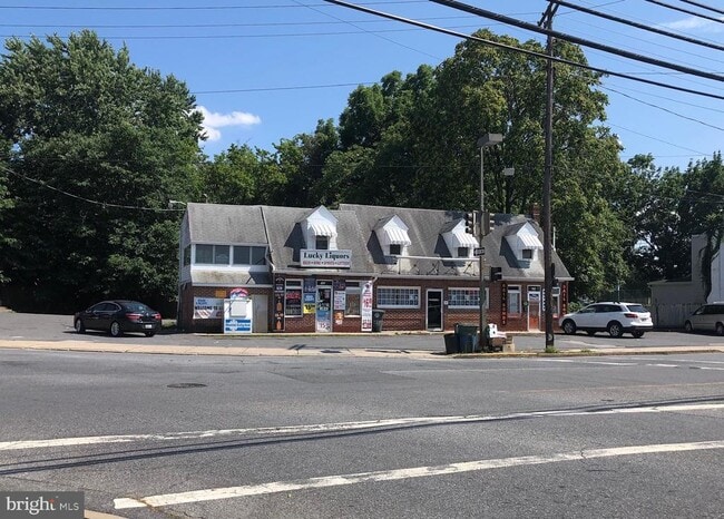 property at 100 S Jefferson St
