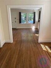 2338-2340-2340 SE Salmon St in Portland, OR - Building Photo - Building Photo