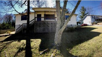 2540 Chukar Rd in Knoxville, TN - Building Photo