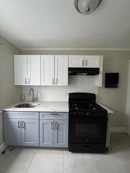 268 Vermont Ave, Unit 3 in Irvington, NJ - Building Photo