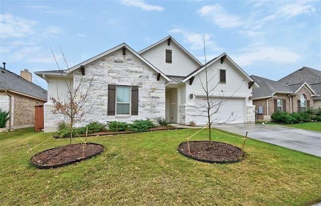 428 Texon Dr in Liberty Hill, TX - Building Photo - Building Photo