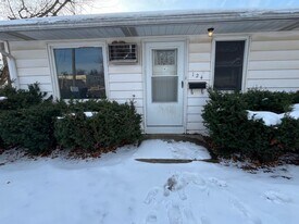 118-124 Maple Ln in Churubusco, IN - Building Photo