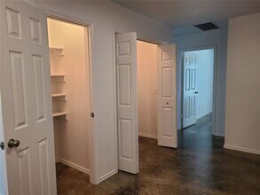 905 W 7th St in Bonham, TX - Building Photo - Building Photo