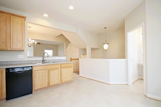 733 Rainier Rd in Charlottesville, VA - Building Photo - Building Photo