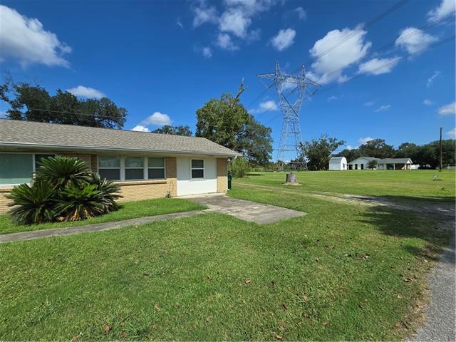 property at 123 Kadak Ln