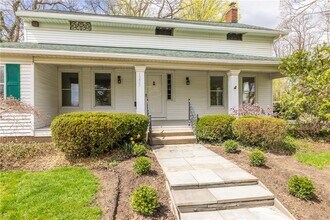 1253 Fairport Rd in Fairport, NY - Building Photo - Building Photo